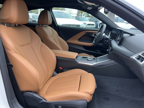 Used 2025 BMW 230i Coupe w/ Convenience Package image 33