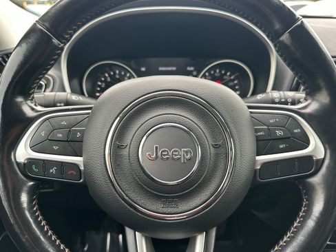 Used 2020 Jeep Compass Limited AWD/4WD image 15