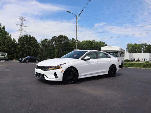 Used 2021 Kia K5 LXS FWD image 6