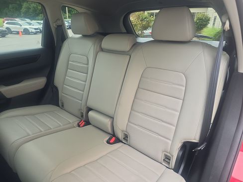 Used 2024 Honda CR-V EX-L image 18