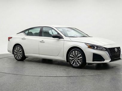 Used 2025 Nissan Altima 2.5 SV