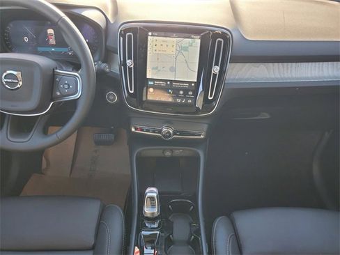 New 2026 Volvo XC40 B5 Plus w/ Protection Package Premier image 30