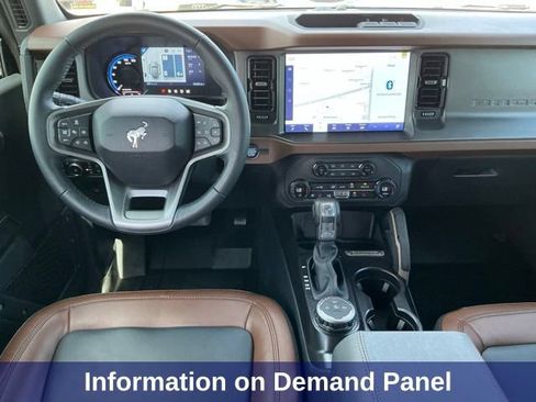 Used 2024 Ford Bronco Outer Banks AWD/4WD image 15