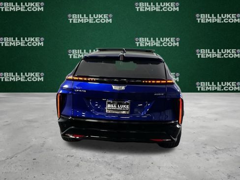 Used 2024 Cadillac Lyriq Sport image 7