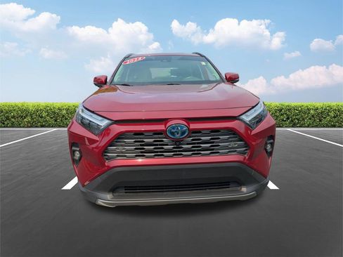Used 2024 Toyota RAV4 Limited w/ Advanced Technology Package AWD/4WD image 9