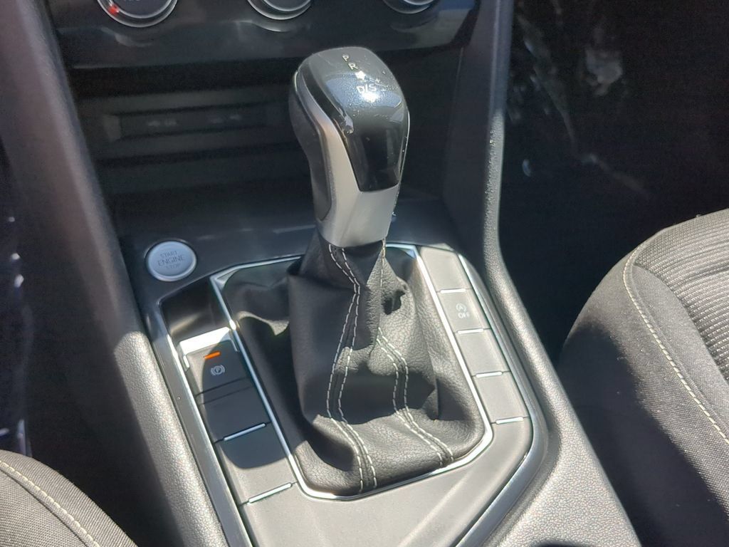 Certified 2023 Volkswagen Tiguan S FWD image 23