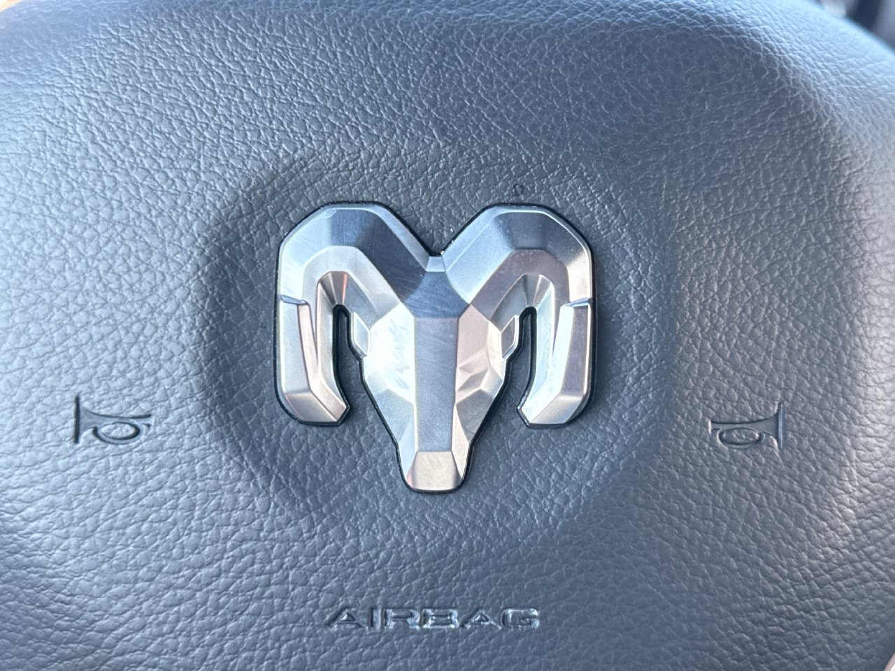 Used 2026 RAM 1500 Laramie AWD/4WD image 30