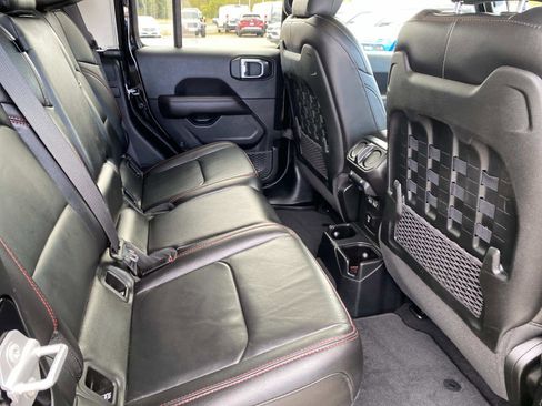 Certified 2021 Jeep Gladiator Rubicon image 26