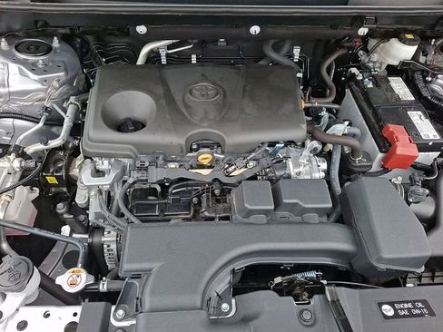 Used 2025 Toyota RAV4 XLE w/ Convenience Package FWD image 28