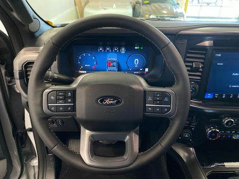 New 2025 Ford F150 Lariat w/ Equipment Group 502A High image 19