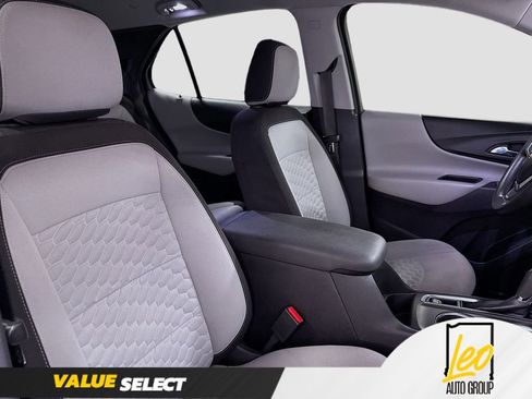 Used 2018 Chevrolet Equinox LS FWD image 26
