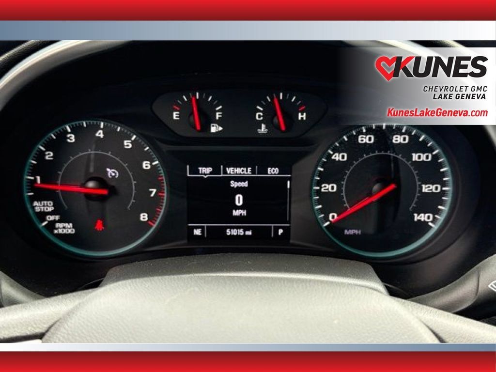 Used 2025 Chevrolet Malibu LT FWD image 4
