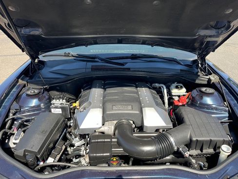 Used 2013 Chevrolet Camaro SS RWD image 34