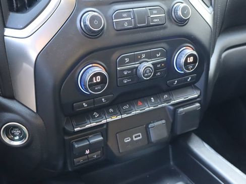 Used 2021 Chevrolet Silverado 1500 LT Trail Boss w/ Convenience Package II AWD/4WD image 24