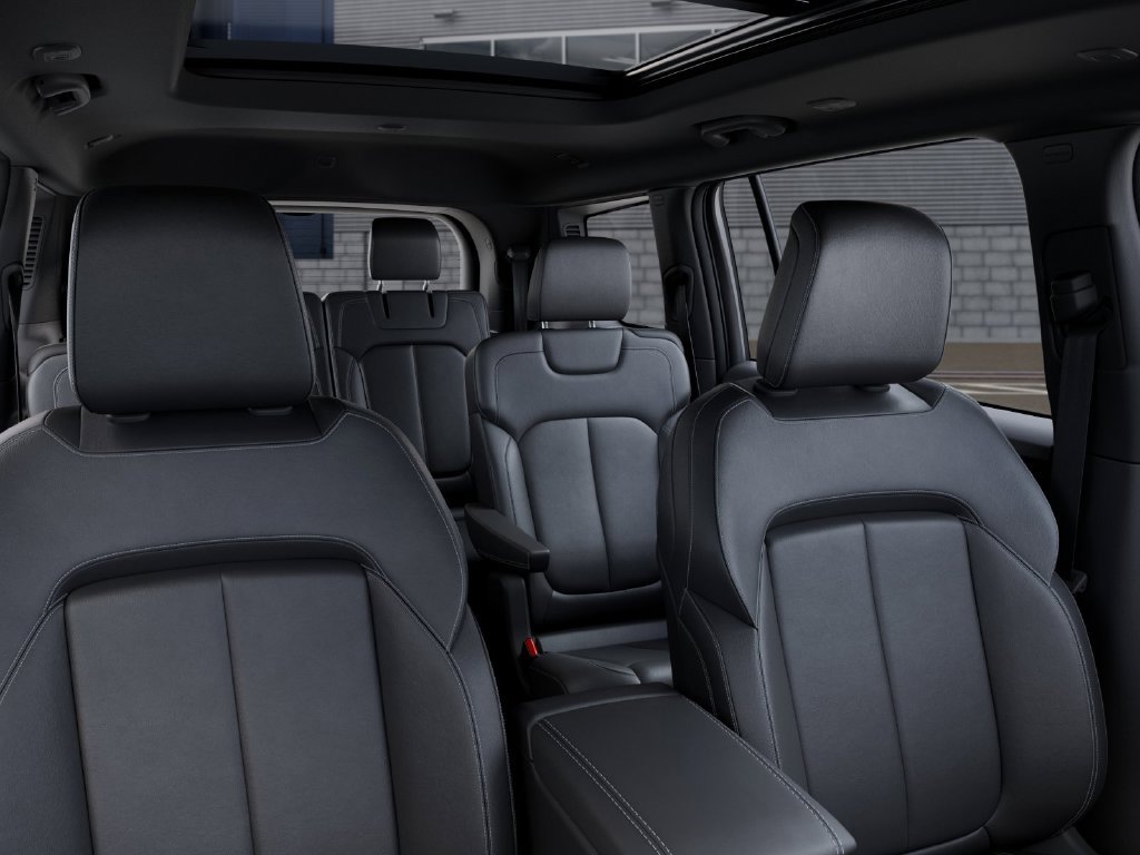 New 2026 Jeep Grand Cherokee L Limited w/ Limited Altitude Package AWD/4WD image 26