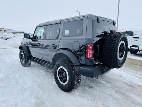 Used 2024 Ford Bronco Badlands image 38