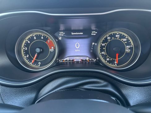 Used 2022 Jeep Cherokee Latitude Lux image 19