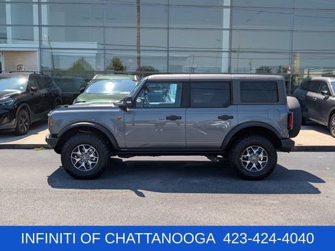 Used 2024 Ford Bronco Badlands AWD/4WD image 2