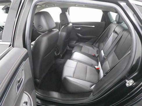 Used 2019 Chevrolet Impala LT image 23