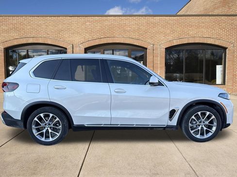 Used 2026 BMW X5 xDrive40i image 2