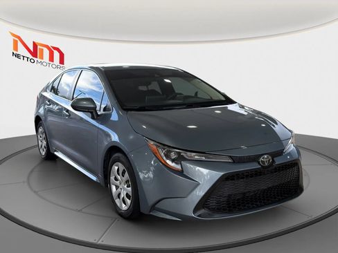 Used 2020 Toyota Corolla LE FWD image 7
