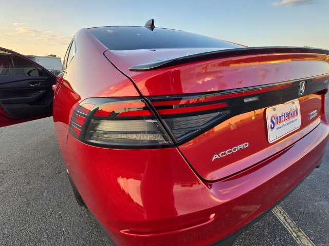 Used 2023 Honda Accord Sport image 28