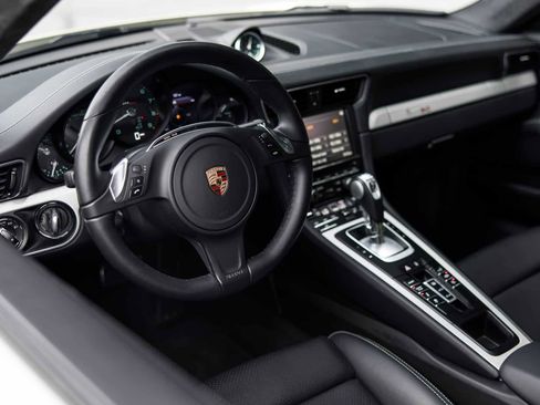 Used 2014 Porsche 911 Carrera S image 13