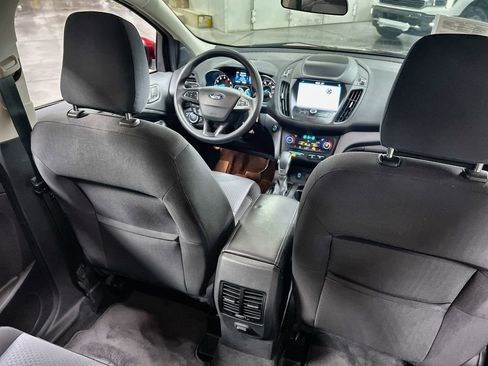 Used 2019 Ford Escape SE FWD image 20