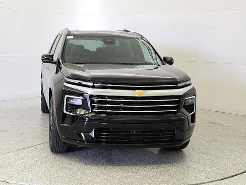 New 2026 Chevrolet Traverse High Country AWD/4WD image 2