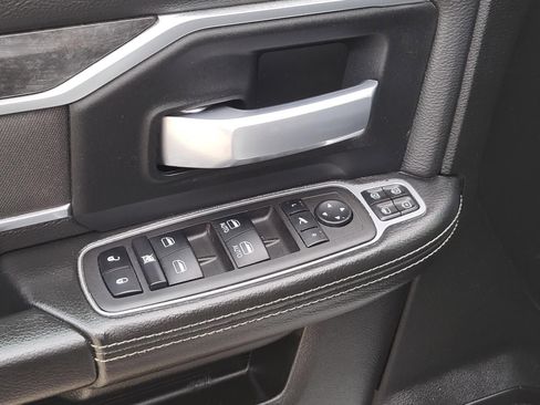 Used 2024 RAM 2500 Big Horn w/ Off Road Package image 17