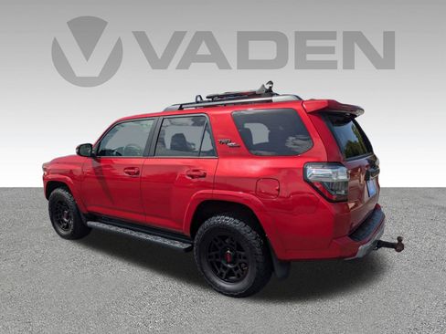 Used 2020 Toyota 4Runner TRD Off-Road Premium AWD/4WD image 27