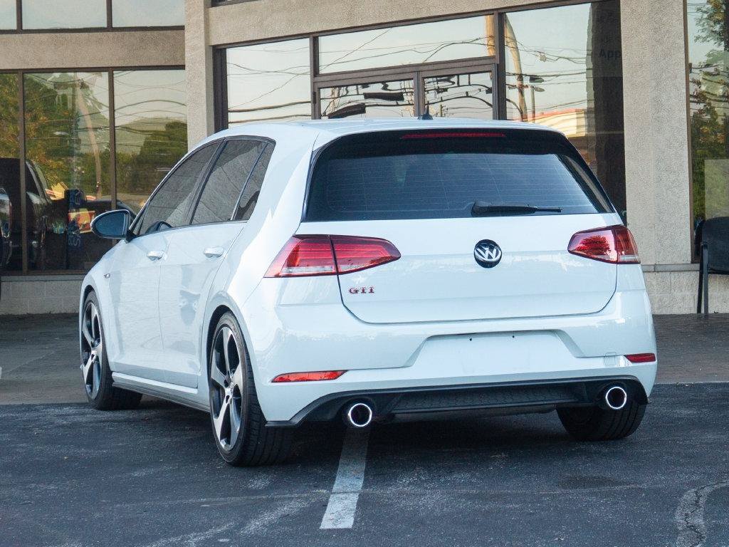 Used 2019 Volkswagen GTI SE FWD image 4