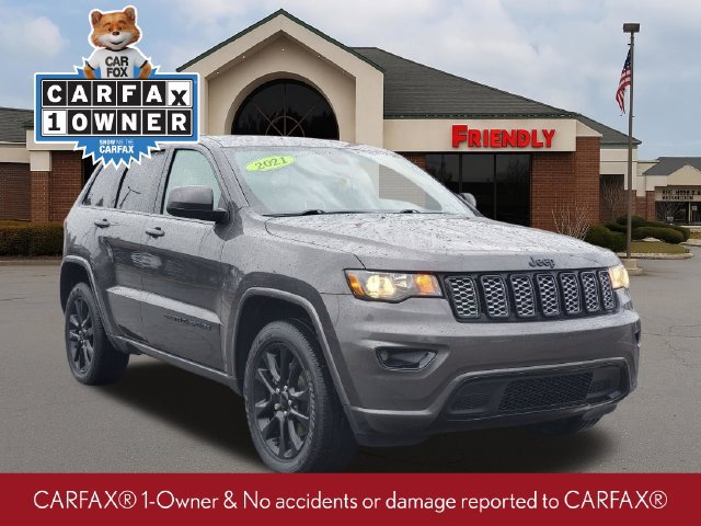 Used 2021 Jeep Grand Cherokee Laredo X AWD/4WD image 2
