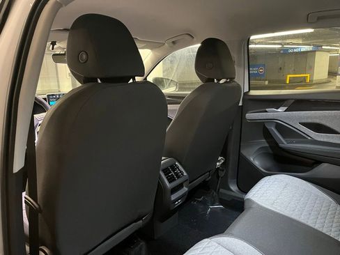 New 2025 Volkswagen Tiguan S AWD/4WD image 22