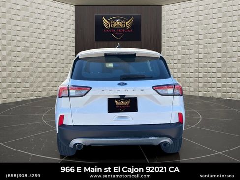Used 2022 Ford Escape S image 8