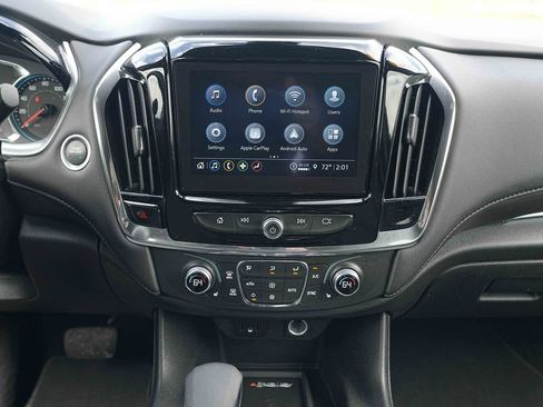 Used 2023 Chevrolet Traverse LT AWD/4WD image 30