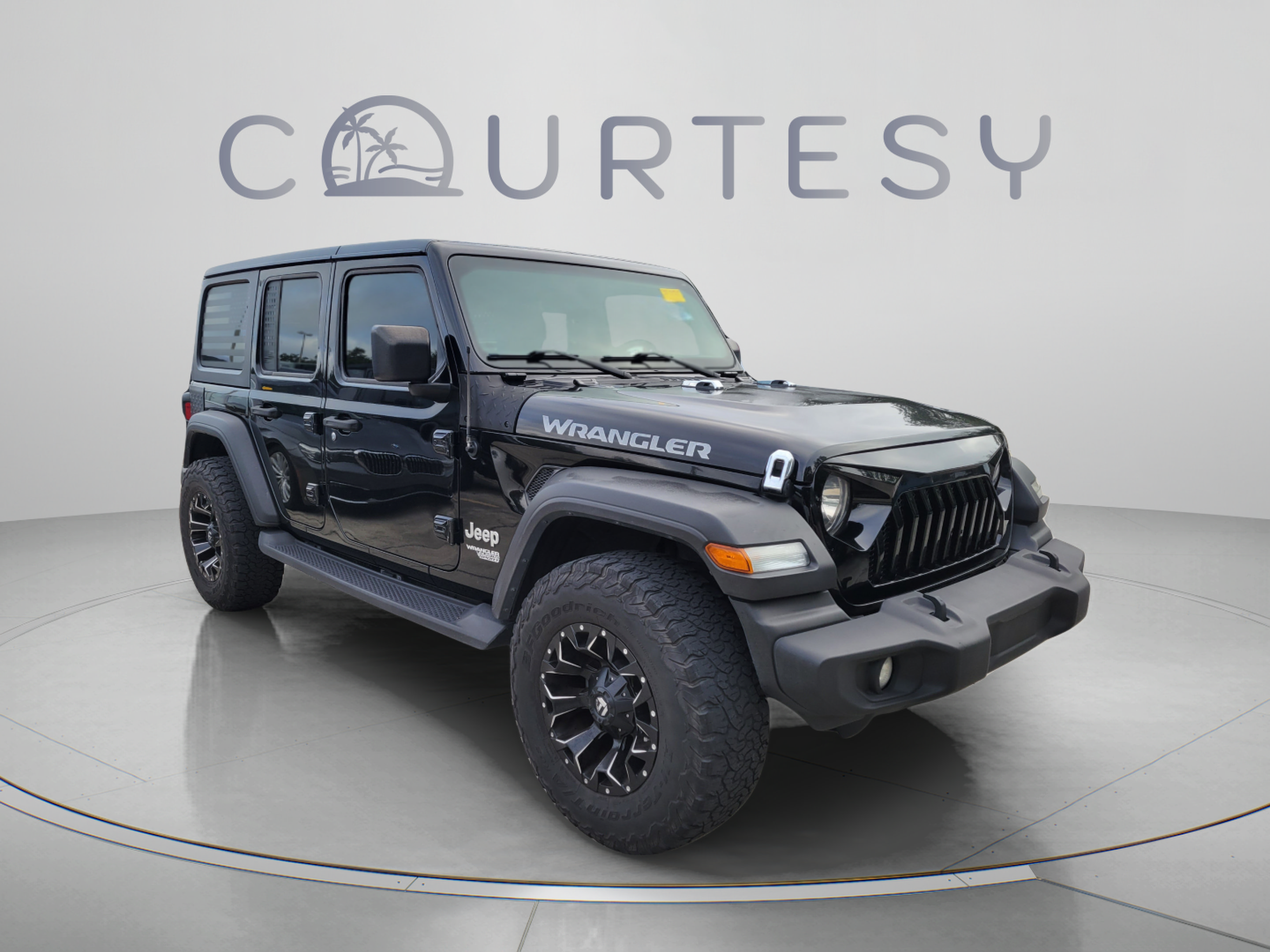 Used 2018 Jeep Wrangler Unlimited Sport S AWD/4WD image 4
