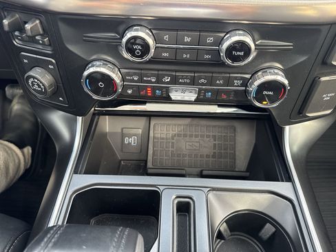 Used 2022 Ford F150 Raptor w/ Raptor 37 Performance Package image 19
