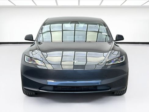Used 2025 Tesla Model 3 Long Range RWD image 2