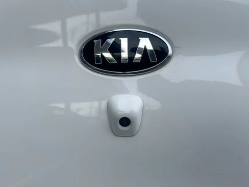 Used 2021 Kia Rio S image 19