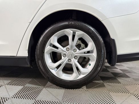 Used 2025 Honda Accord LX image 11