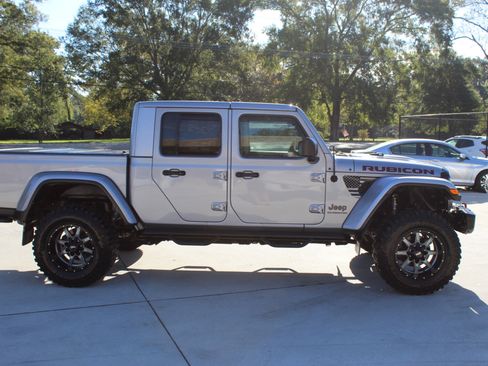 Used 2020 Jeep Gladiator Rubicon image 29