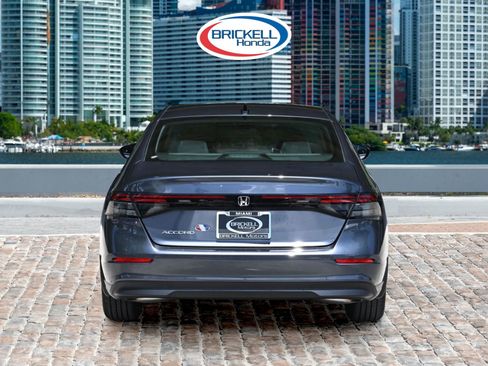 Used 2025 Honda Accord SE image 6