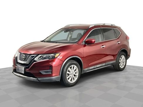 Used 2020 Nissan Rogue SV FWD image 1