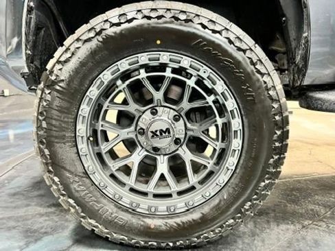 Used 2020 Toyota Tundra SR5 AWD/4WD image 25