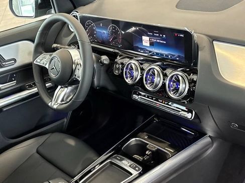 Certified 2026 Mercedes-Benz GLA 250 image 28