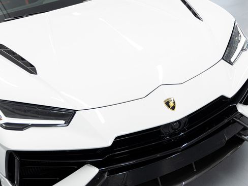 Used 2024 Lamborghini Urus Performante image 8