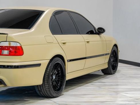 Used 2003 BMW M5 RWD image 14