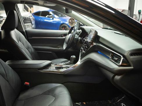Used 2022 Toyota Camry XSE w/ Carpet Mat Package (TMS) image 13