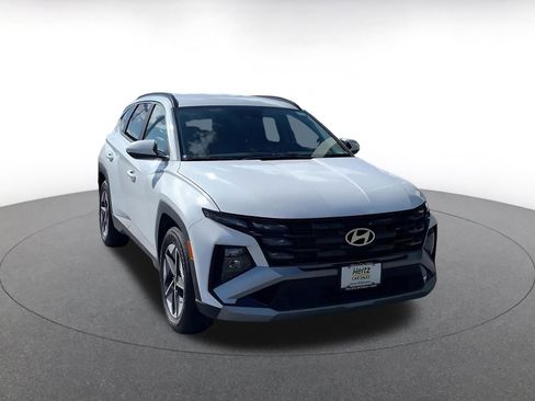 Used 2025 Hyundai Tucson SEL image 3